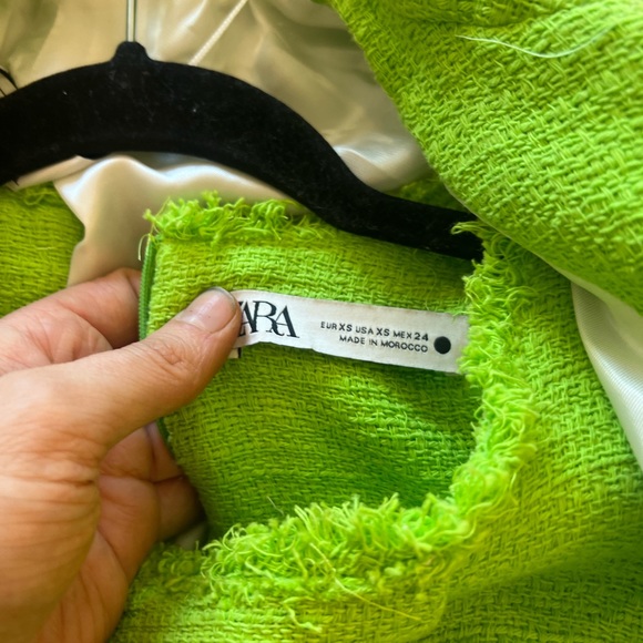 Lime XS Green Zara 2 Piece Cropped Blazer and Mini Tweed Set - Picture 3 of 5